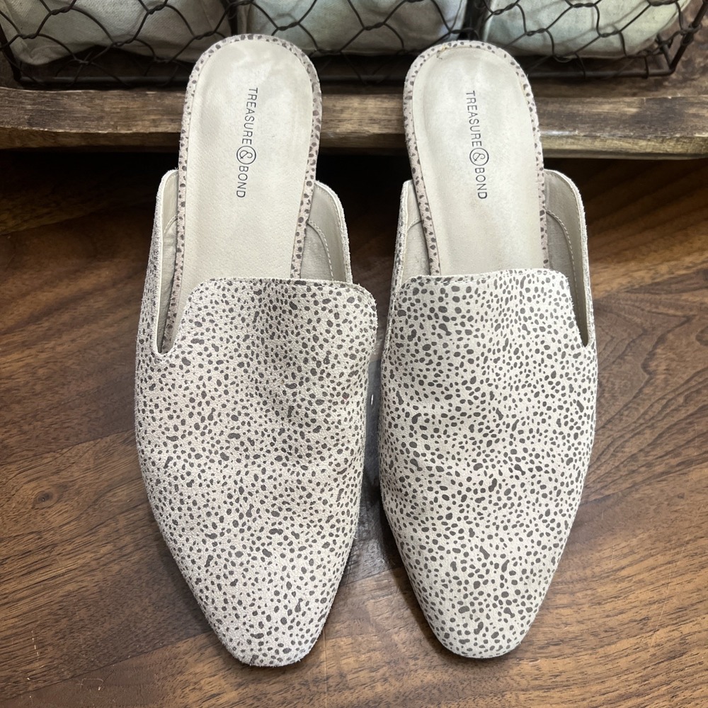 Treasure & Bond Nova Mule Tan Spotted‎ Leopard Slip Ons Size 9.5